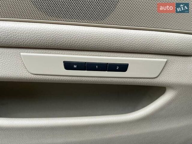 Чорний БМВ 5 Серія, об'ємом двигуна 3 л та пробігом 205 тис. км за 20300 $, фото 17 на Automoto.ua