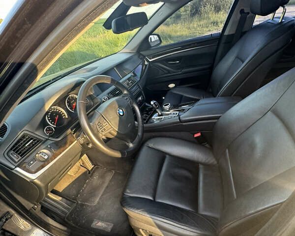 Чорний БМВ 5 Серія, об'ємом двигуна 2 л та пробігом 217 тис. км за 15500 $, фото 6 на Automoto.ua