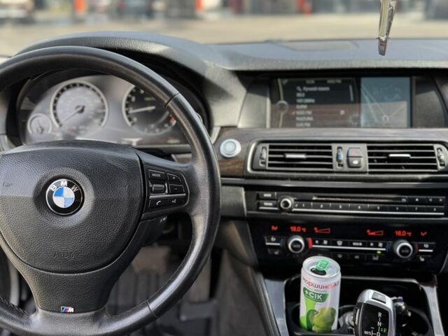 Чорний БМВ 5 Серія, об'ємом двигуна 3 л та пробігом 281 тис. км за 13500 $, фото 4 на Automoto.ua