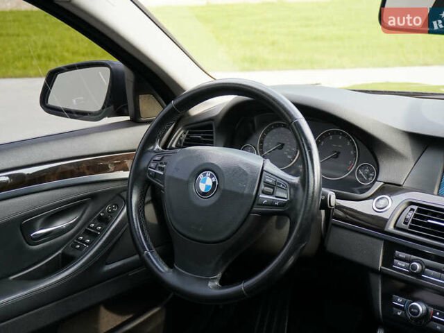 Черный БМВ 5 Серия, объемом двигателя 3 л и пробегом 215 тыс. км за 15850 $, фото 54 на Automoto.ua