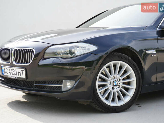 Черный БМВ 5 Серия, объемом двигателя 3 л и пробегом 215 тыс. км за 15850 $, фото 25 на Automoto.ua