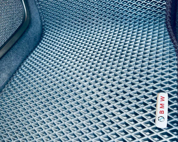 Черный БМВ 5 Серия, объемом двигателя 2.98 л и пробегом 170 тыс. км за 16000 $, фото 29 на Automoto.ua