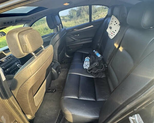 Чорний БМВ 5 Серія, об'ємом двигуна 2 л та пробігом 217 тис. км за 15500 $, фото 7 на Automoto.ua