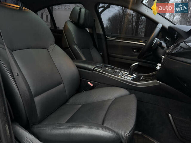 Черный БМВ 5 Серия, объемом двигателя 3 л и пробегом 215 тыс. км за 13400 $, фото 20 на Automoto.ua