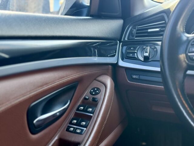 Черный БМВ 5 Серия, объемом двигателя 2 л и пробегом 248 тыс. км за 13500 $, фото 6 на Automoto.ua