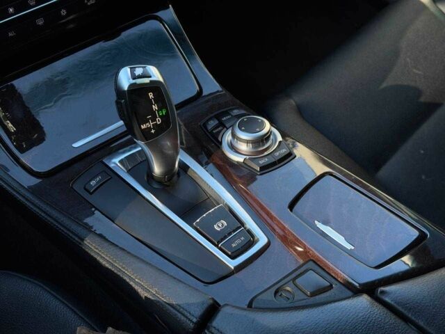 Черный БМВ 5 Серия, объемом двигателя 3 л и пробегом 271 тыс. км за 12500 $, фото 19 на Automoto.ua