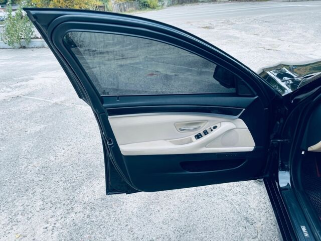 Черный БМВ 5 Серия, объемом двигателя 3 л и пробегом 281 тыс. км за 9970 $, фото 16 на Automoto.ua