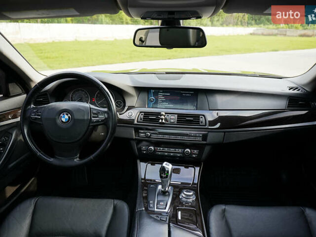 Черный БМВ 5 Серия, объемом двигателя 3 л и пробегом 215 тыс. км за 15850 $, фото 52 на Automoto.ua