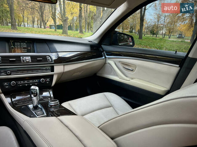 Чорний БМВ 5 Серія, об'ємом двигуна 3 л та пробігом 276 тис. км за 10999 $, фото 21 на Automoto.ua