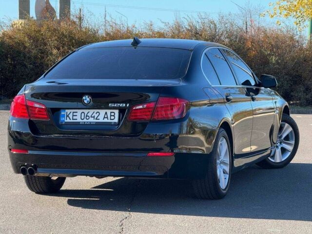 Черный БМВ 5 Серия, объемом двигателя 3 л и пробегом 271 тыс. км за 12500 $, фото 5 на Automoto.ua