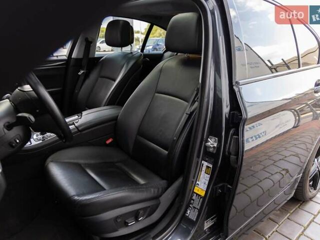 Черный БМВ 5 Серия, объемом двигателя 2 л и пробегом 274 тыс. км за 12300 $, фото 14 на Automoto.ua