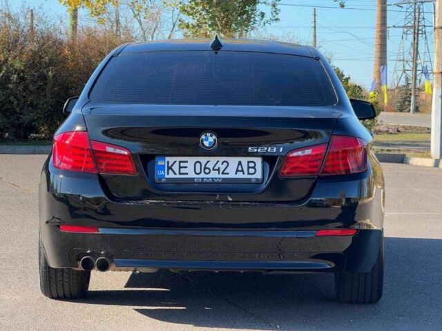 Черный БМВ 5 Серия, объемом двигателя 3 л и пробегом 271 тыс. км за 12500 $, фото 6 на Automoto.ua
