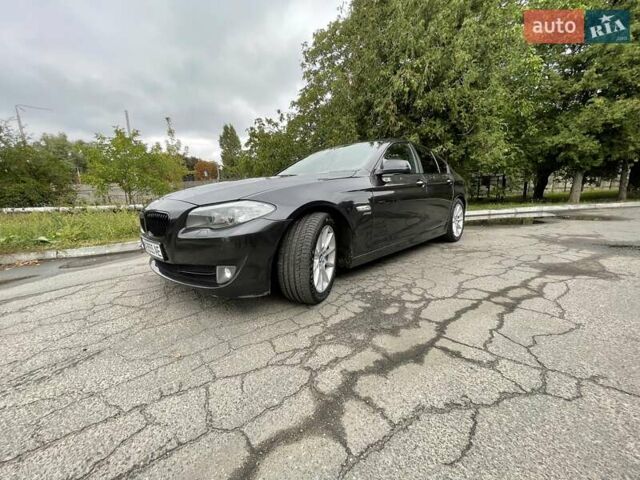 Чорний БМВ 5 Серія, об'ємом двигуна 3 л та пробігом 205 тис. км за 20300 $, фото 12 на Automoto.ua