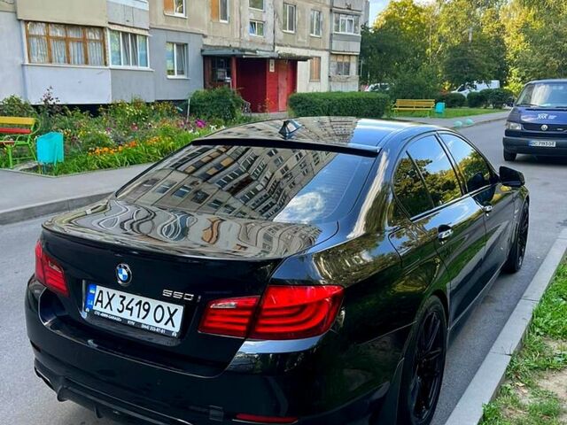 Черный БМВ 5 Серия, объемом двигателя 4.4 л и пробегом 130 тыс. км за 16500 $, фото 6 на Automoto.ua