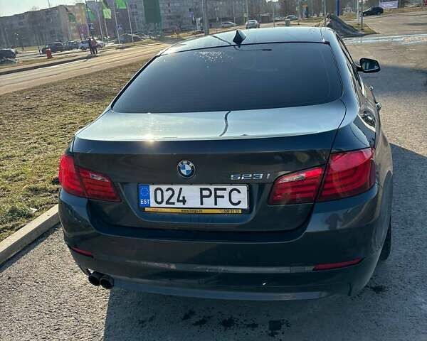 Черный БМВ 5 Серия, объемом двигателя 2.99 л и пробегом 201 тыс. км за 23000 $, фото 1 на Automoto.ua