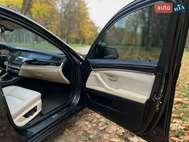 Чорний БМВ 5 Серія, об'ємом двигуна 3 л та пробігом 276 тис. км за 10999 $, фото 32 на Automoto.ua