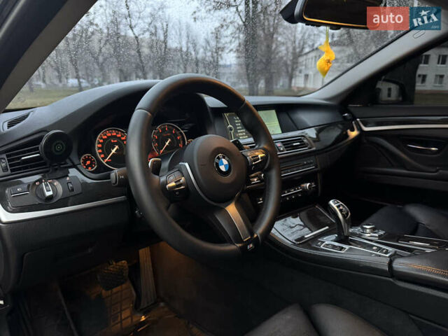 Черный БМВ 5 Серия, объемом двигателя 3 л и пробегом 215 тыс. км за 13400 $, фото 12 на Automoto.ua
