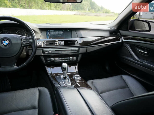 Черный БМВ 5 Серия, объемом двигателя 3 л и пробегом 215 тыс. км за 15850 $, фото 57 на Automoto.ua