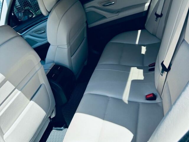 Черный БМВ 5 Серия, объемом двигателя 3 л и пробегом 171 тыс. км за 15699 $, фото 23 на Automoto.ua