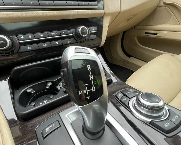 Чорний БМВ 5 Серія, об'ємом двигуна 3 л та пробігом 205 тис. км за 20300 $, фото 29 на Automoto.ua