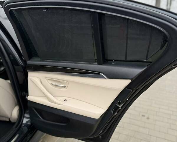 Черный БМВ 5 Серия, объемом двигателя 2.98 л и пробегом 240 тыс. км за 15300 $, фото 17 на Automoto.ua