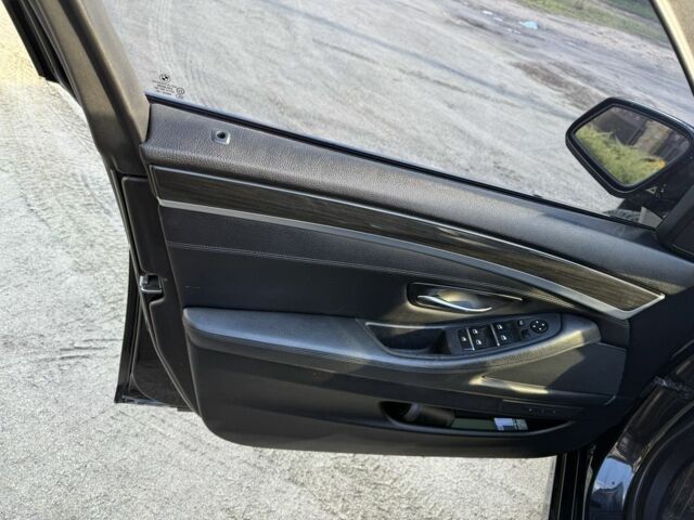 Черный БМВ 5 Серия, объемом двигателя 2 л и пробегом 180 тыс. км за 11700 $, фото 7 на Automoto.ua