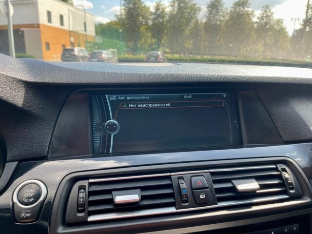 Чорний БМВ 5 Серія, об'ємом двигуна 3 л та пробігом 324 тис. км за 16700 $, фото 22 на Automoto.ua