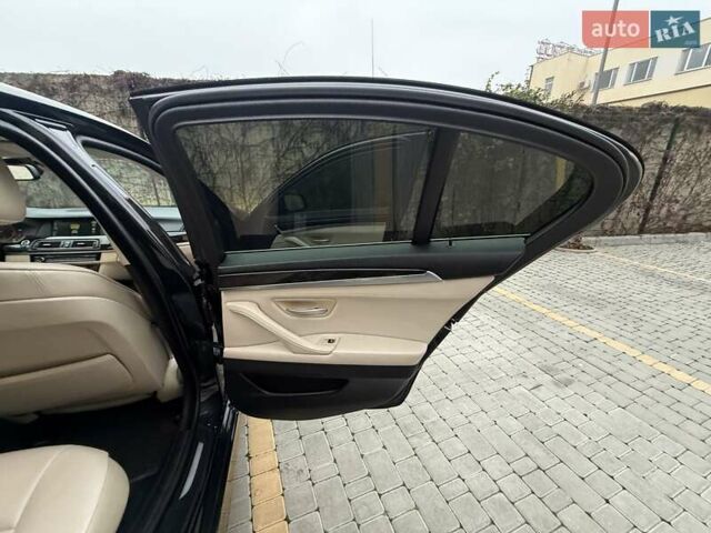 Чорний БМВ 5 Серія, об'ємом двигуна 2 л та пробігом 298 тис. км за 11800 $, фото 39 на Automoto.ua