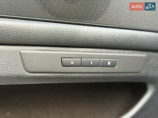 Чорний БМВ 5 Серія, об'ємом двигуна 2.5 л та пробігом 230 тис. км за 11999 $, фото 12 на Automoto.ua