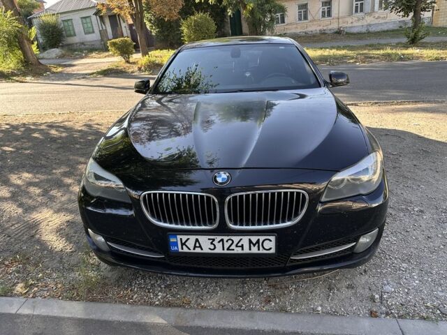 Чорний БМВ 5 Серія, об'ємом двигуна 2 л та пробігом 160 тис. км за 12900 $, фото 1 на Automoto.ua