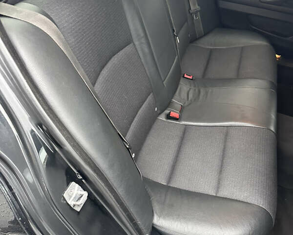 Черный БМВ 5 Серия, объемом двигателя 2 л и пробегом 279 тыс. км за 10500 $, фото 15 на Automoto.ua