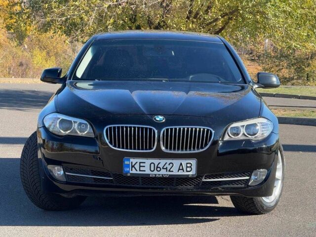 Черный БМВ 5 Серия, объемом двигателя 3 л и пробегом 271 тыс. км за 12500 $, фото 2 на Automoto.ua