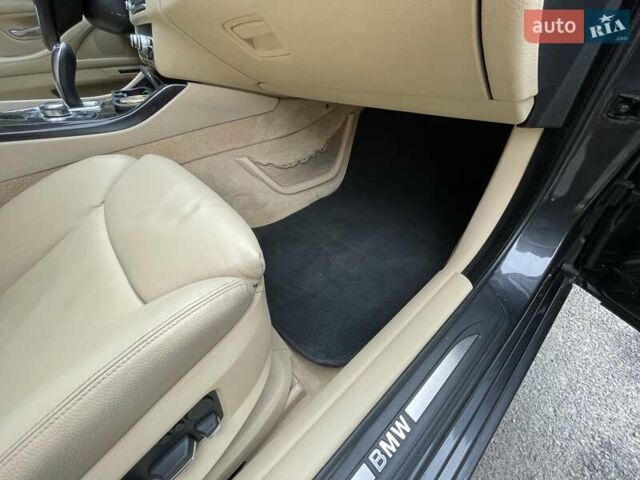 Чорний БМВ 5 Серія, об'ємом двигуна 3 л та пробігом 205 тис. км за 20300 $, фото 38 на Automoto.ua
