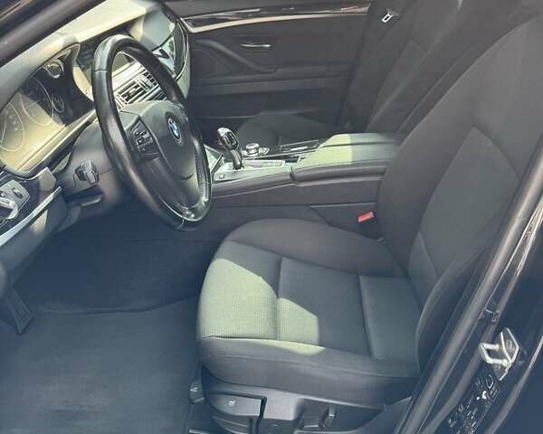 Чорний БМВ 5 Серія, об'ємом двигуна 2.99 л та пробігом 277 тис. км за 15300 $, фото 18 на Automoto.ua
