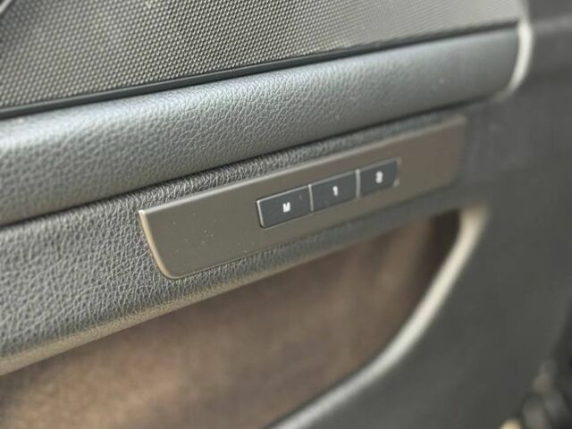 Черный БМВ 5 Серия, объемом двигателя 3 л и пробегом 219 тыс. км за 13000 $, фото 6 на Automoto.ua