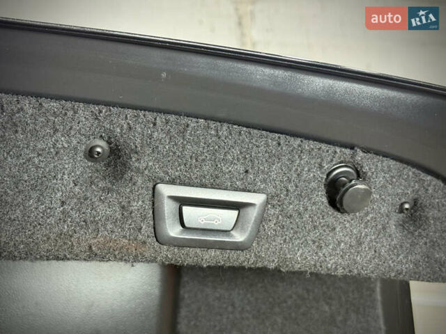 Черный БМВ 5 Серия, объемом двигателя 2.99 л и пробегом 255 тыс. км за 15700 $, фото 38 на Automoto.ua