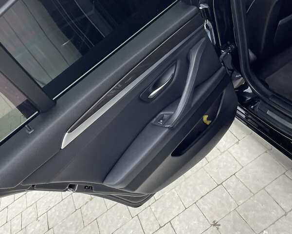 Чорний БМВ 5 Серія, об'ємом двигуна 2 л та пробігом 265 тис. км за 10000 $, фото 17 на Automoto.ua