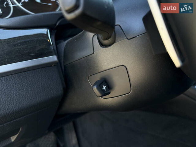 Чорний БМВ 5 Серія, об'ємом двигуна 2.98 л та пробігом 240 тис. км за 13800 $, фото 23 на Automoto.ua