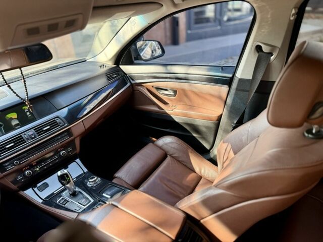 Черный БМВ 5 Серия, объемом двигателя 2 л и пробегом 248 тыс. км за 13500 $, фото 10 на Automoto.ua