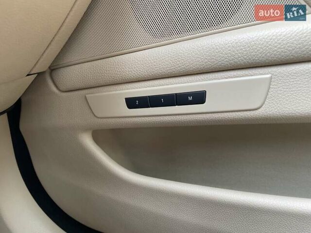 Чорний БМВ 5 Серія, об'ємом двигуна 3 л та пробігом 205 тис. км за 20300 $, фото 39 на Automoto.ua