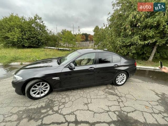 Чорний БМВ 5 Серія, об'ємом двигуна 3 л та пробігом 205 тис. км за 20300 $, фото 11 на Automoto.ua