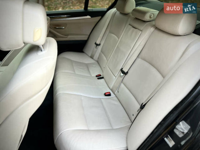 Чорний БМВ 5 Серія, об'ємом двигуна 3 л та пробігом 276 тис. км за 10999 $, фото 24 на Automoto.ua