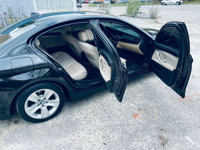 Черный БМВ 5 Серия, объемом двигателя 3 л и пробегом 281 тыс. км за 9970 $, фото 14 на Automoto.ua