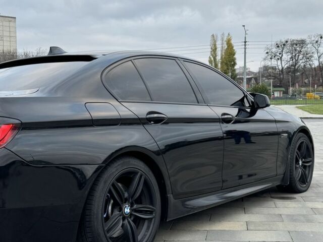 Черный БМВ 5 Серия, объемом двигателя 3 л и пробегом 326 тыс. км за 15500 $, фото 4 на Automoto.ua