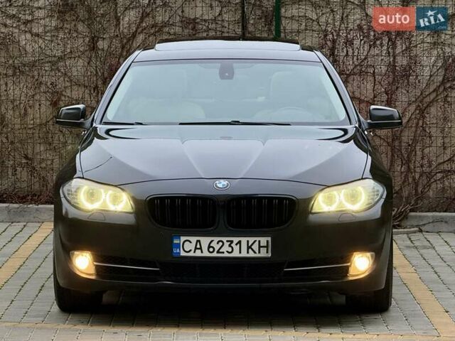 Чорний БМВ 5 Серія, об'ємом двигуна 2 л та пробігом 298 тис. км за 11800 $, фото 5 на Automoto.ua