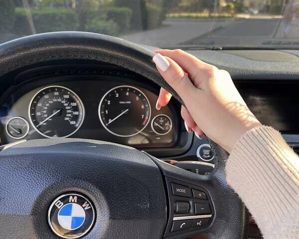 Черный БМВ 5 Серия, объемом двигателя 2.99 л и пробегом 180 тыс. км за 16000 $, фото 9 на Automoto.ua