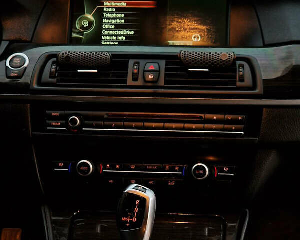 Чорний БМВ 5 Серія, об'ємом двигуна 2 л та пробігом 202 тис. км за 11999 $, фото 55 на Automoto.ua