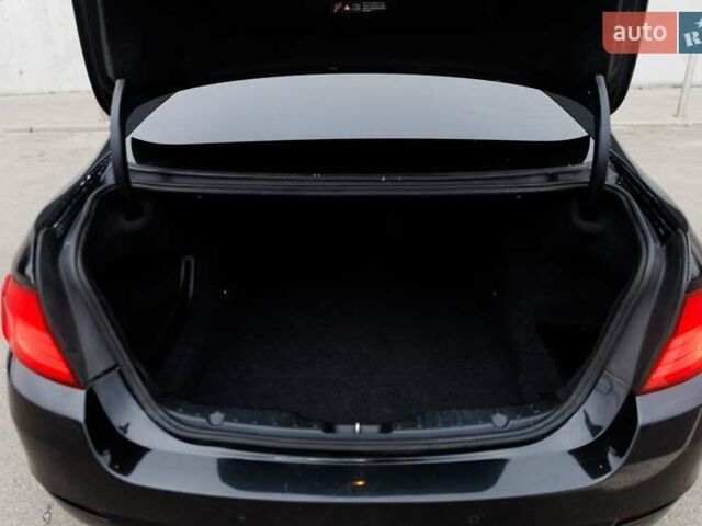 Черный БМВ 5 Серия, объемом двигателя 2 л и пробегом 172 тыс. км за 13500 $, фото 22 на Automoto.ua