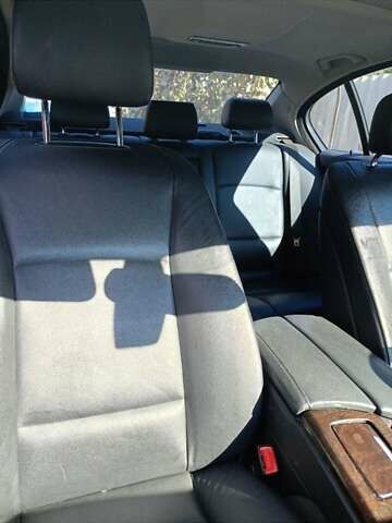 Черный БМВ 5 Серия, объемом двигателя 2 л и пробегом 185 тыс. км за 11000 $, фото 1 на Automoto.ua