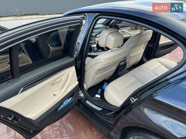 Черный БМВ 5 Серия, объемом двигателя 2.98 л и пробегом 218 тыс. км за 16000 $, фото 5 на Automoto.ua